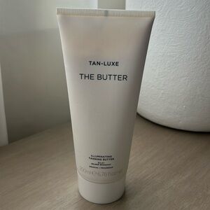 TAN-LUXE THE BUTTER Illuminating Tanning Butter
